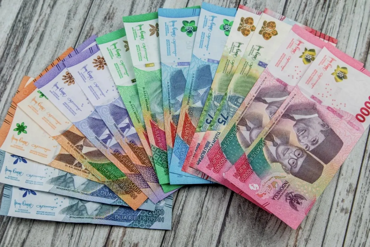 Ilustrasi Uang Baru Lebaran