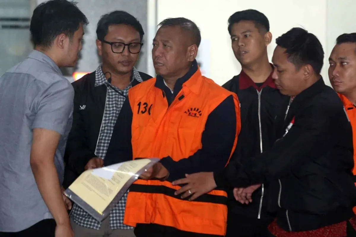 Bupati Tulungagung Rompi Orange