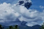 Gunung Dukono Erupsi 10 Kilometer, Pendaki Tewas dan Puluhan Terjebak