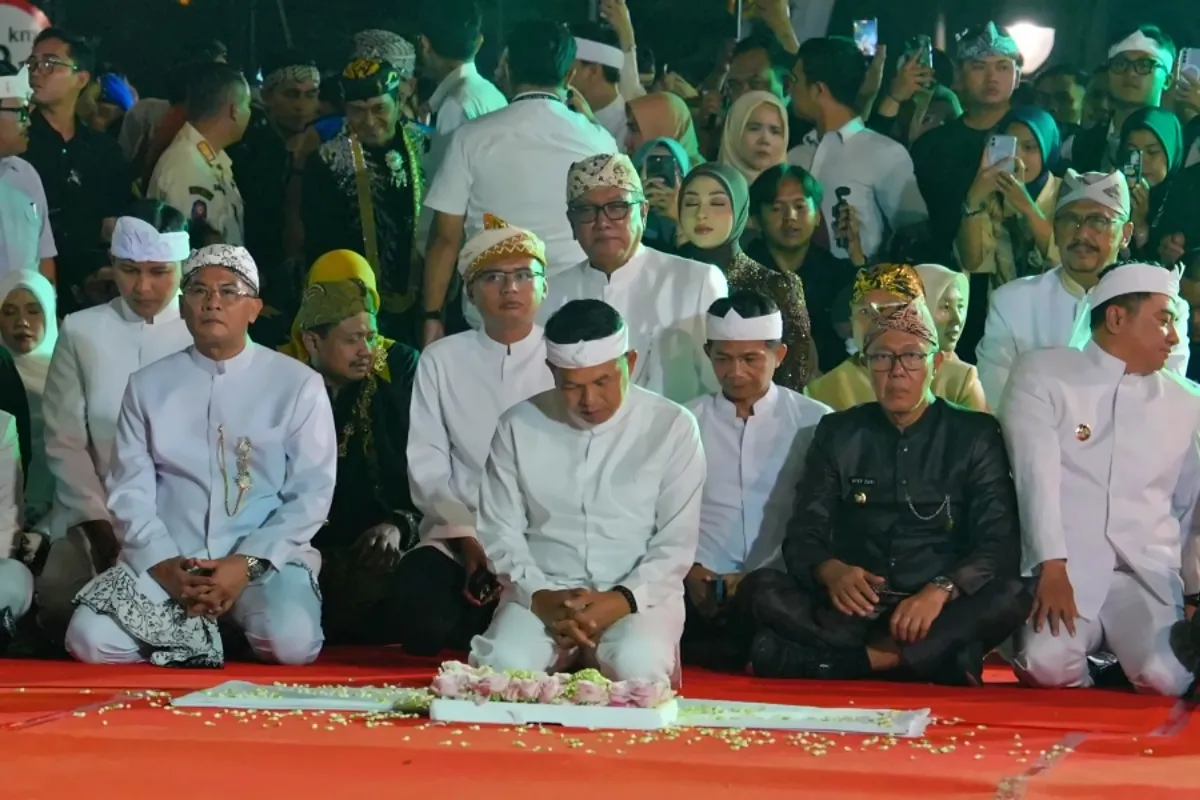 KDM Menghadiri Kirab Budaya Jawa Barat