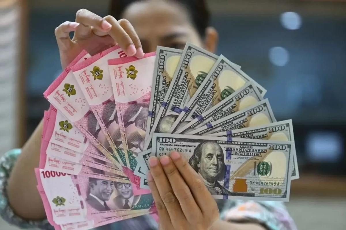 Ekonomi Indonesia Dihadapkan pada Ujian Baru Saat Rupiah Melemah