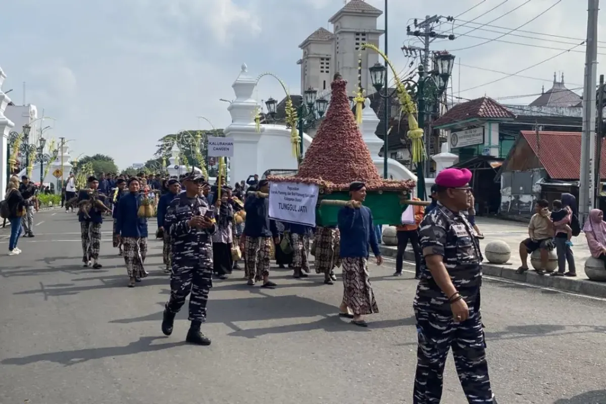 Pesta Rakyat HUT ke 80 Sri Sultan Hamengkubuwono X