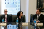 Musk, Cook, dan Nvidia Duduk Bersama Xi, AI Jadi Medan Baru AS-China